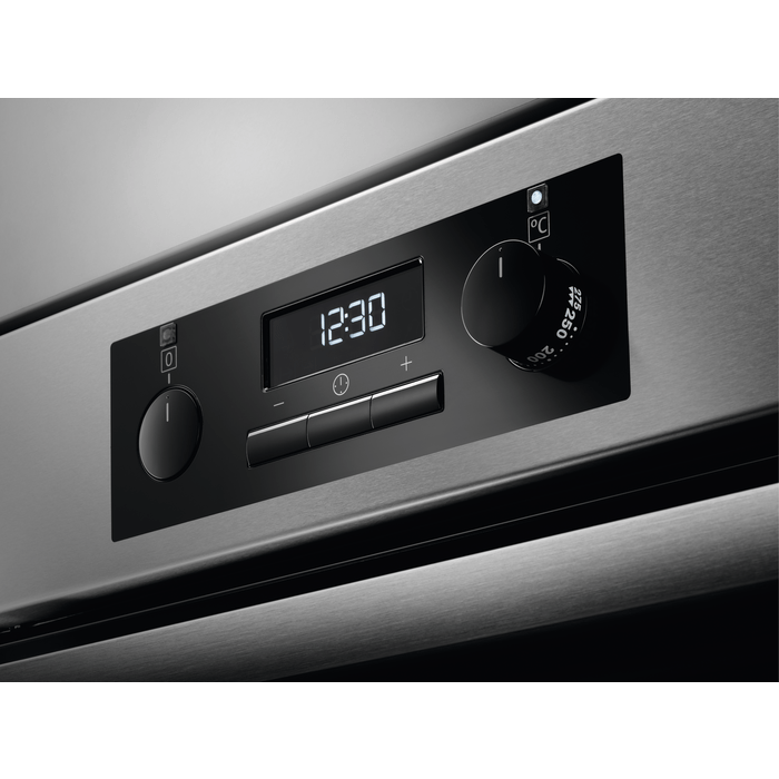 PIEKARNIK SURROUNDCOOK BEB331110M - obrazek 4